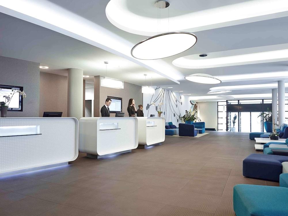 Novotel Centre